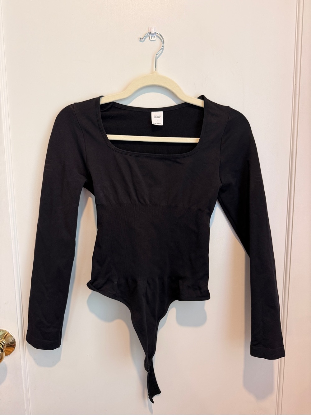 SHEIN Black Long Sleeve Square Neck Fitted Bodysuit